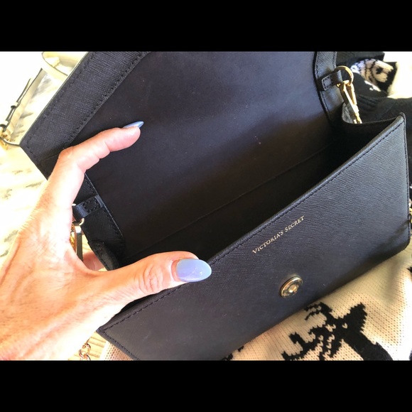 2 Victoria Secret Purses - Picture 5 of 8